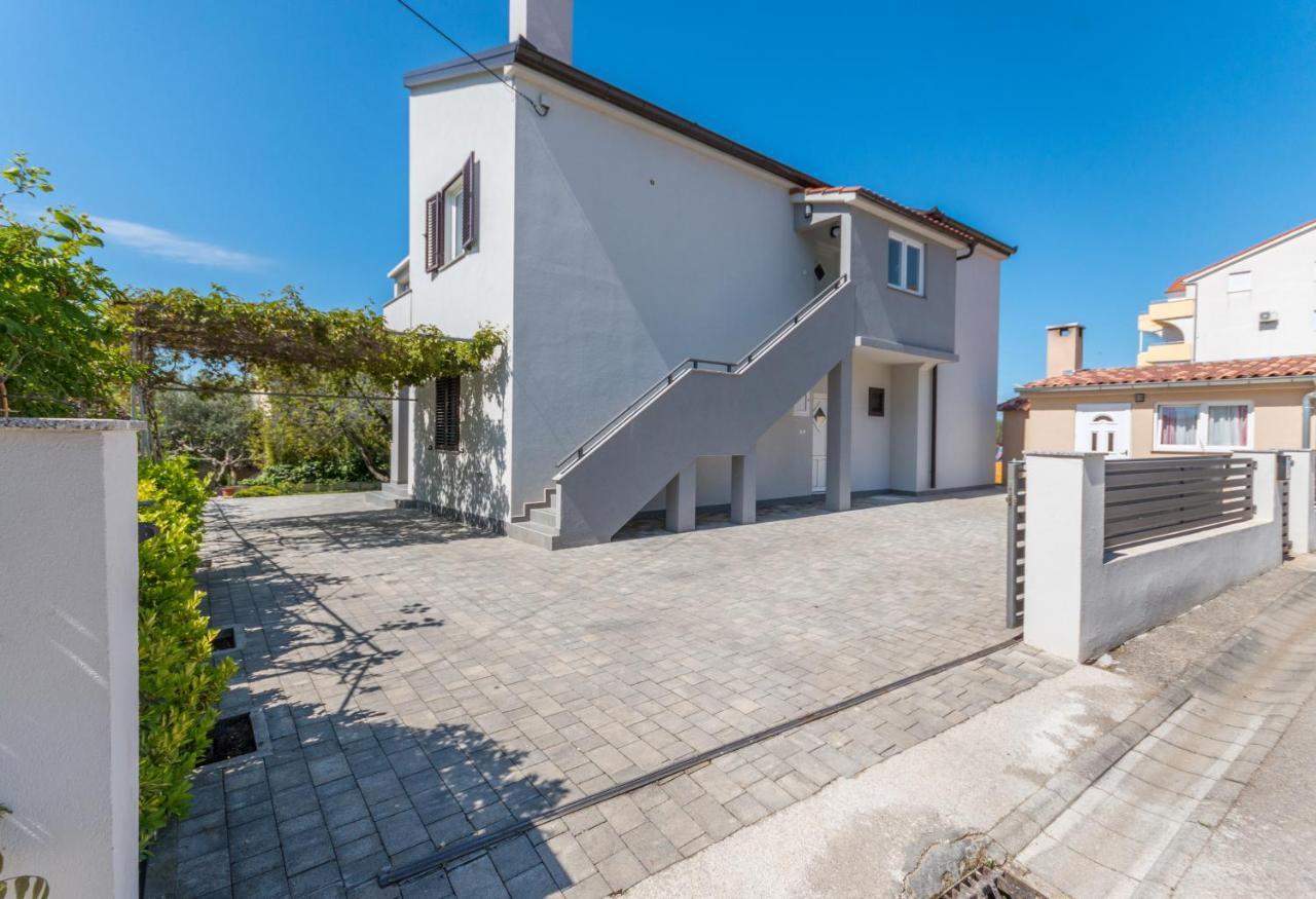 Apartmani A&M Biograd Na Moru Exterior foto