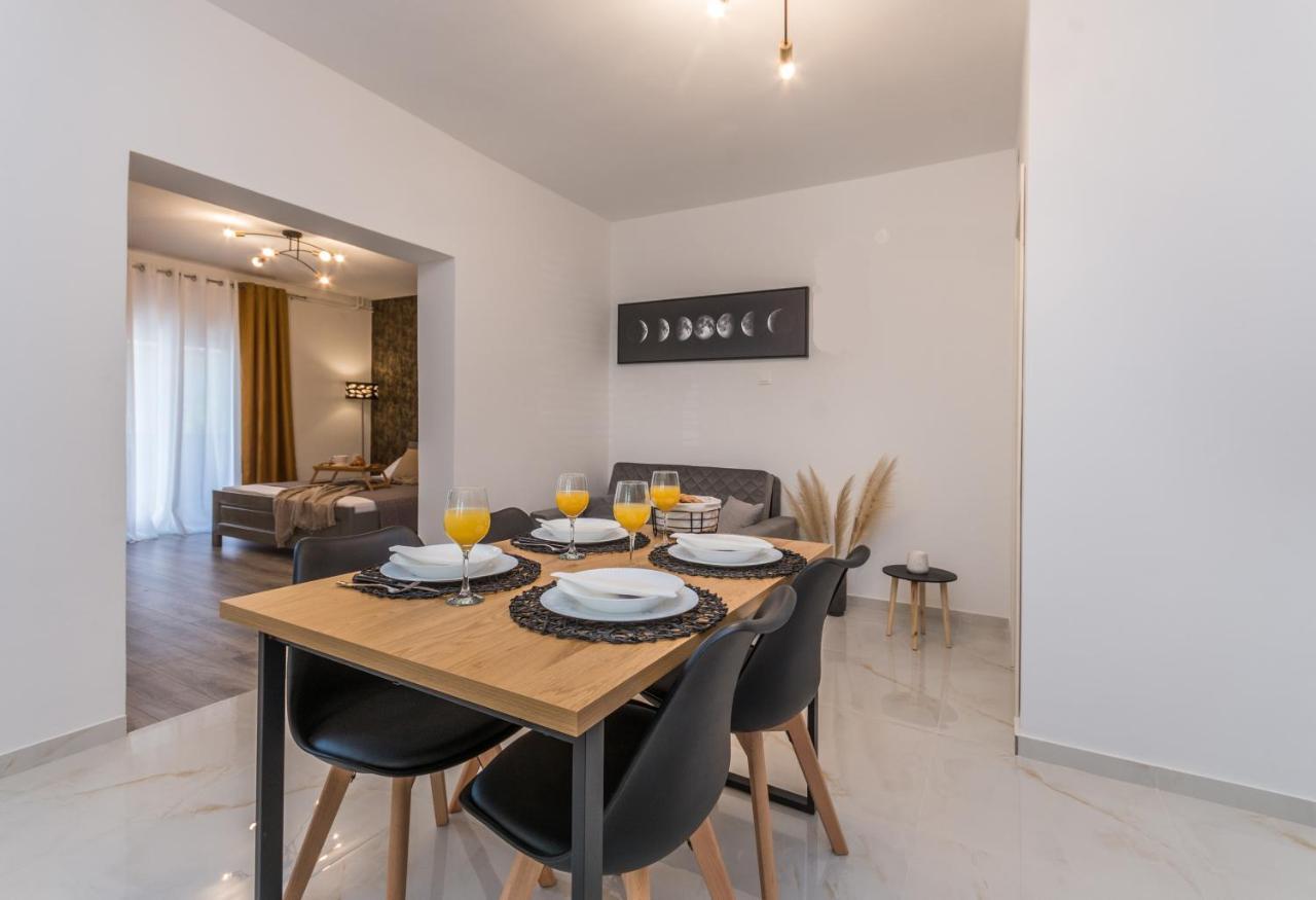 Apartmani A&M Biograd Na Moru Exterior foto
