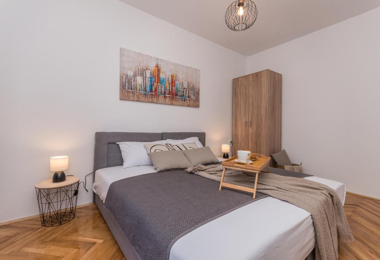 Apartmani A&M Biograd Na Moru Exterior foto